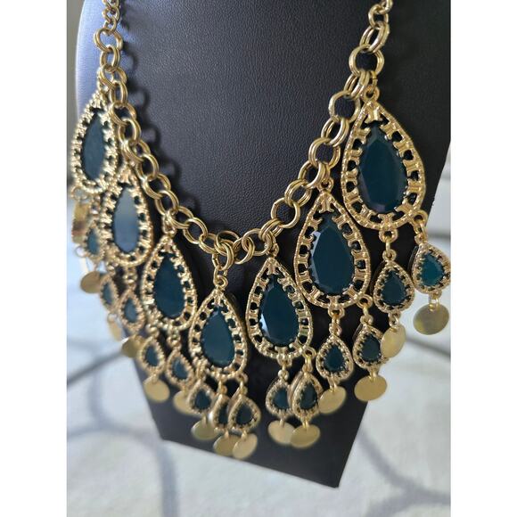 Sophia & Kate Gold Green Statement Necklace New - Picture 3 of 5
